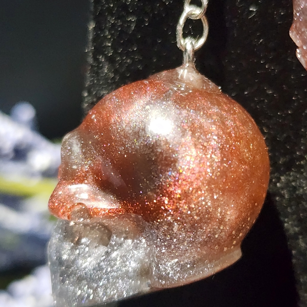 Skull Earrings & Keychain Set - Picture 3 of 10